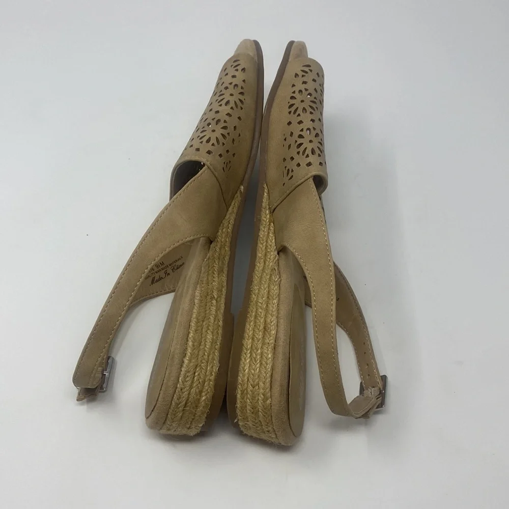 Easy Street Tan Faux Suede Cut Out Espadrille Sandal Size 9.5